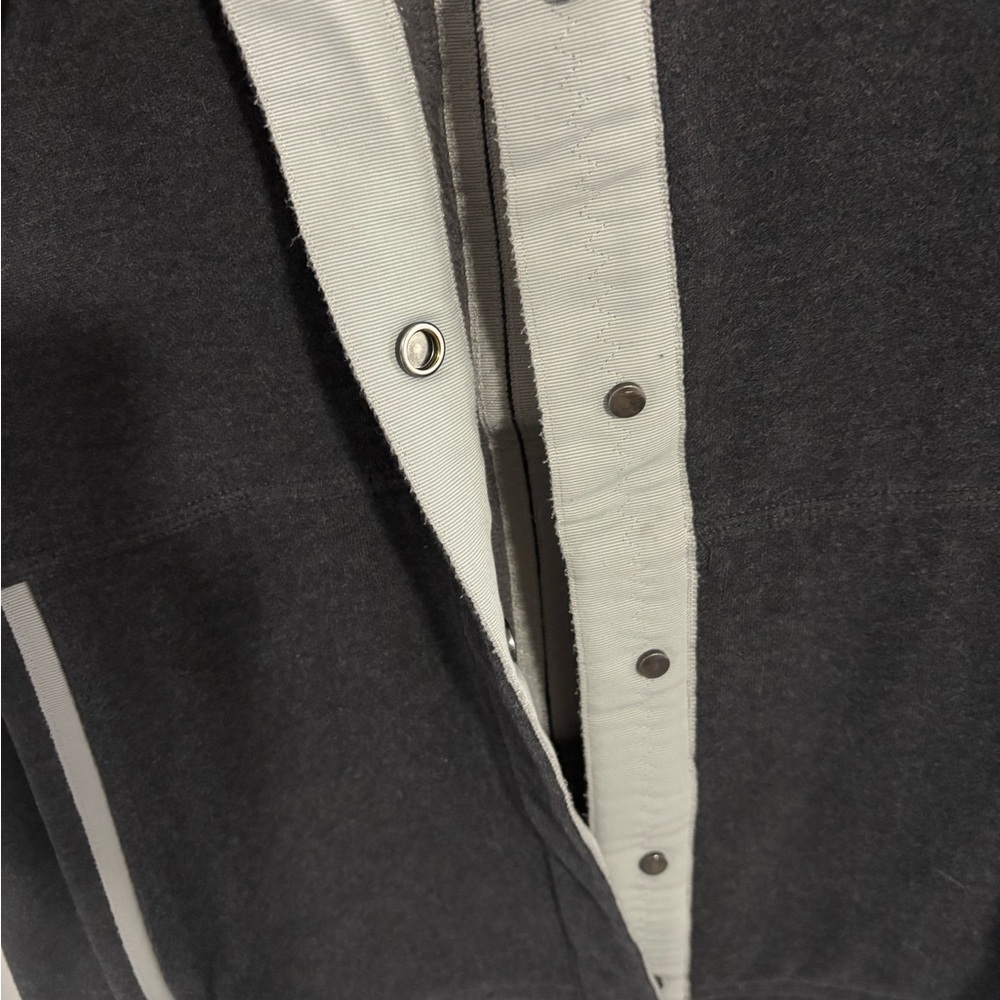 Lululemon Yin to my Yang Cardigan Size 4 - Picture 6 of 10